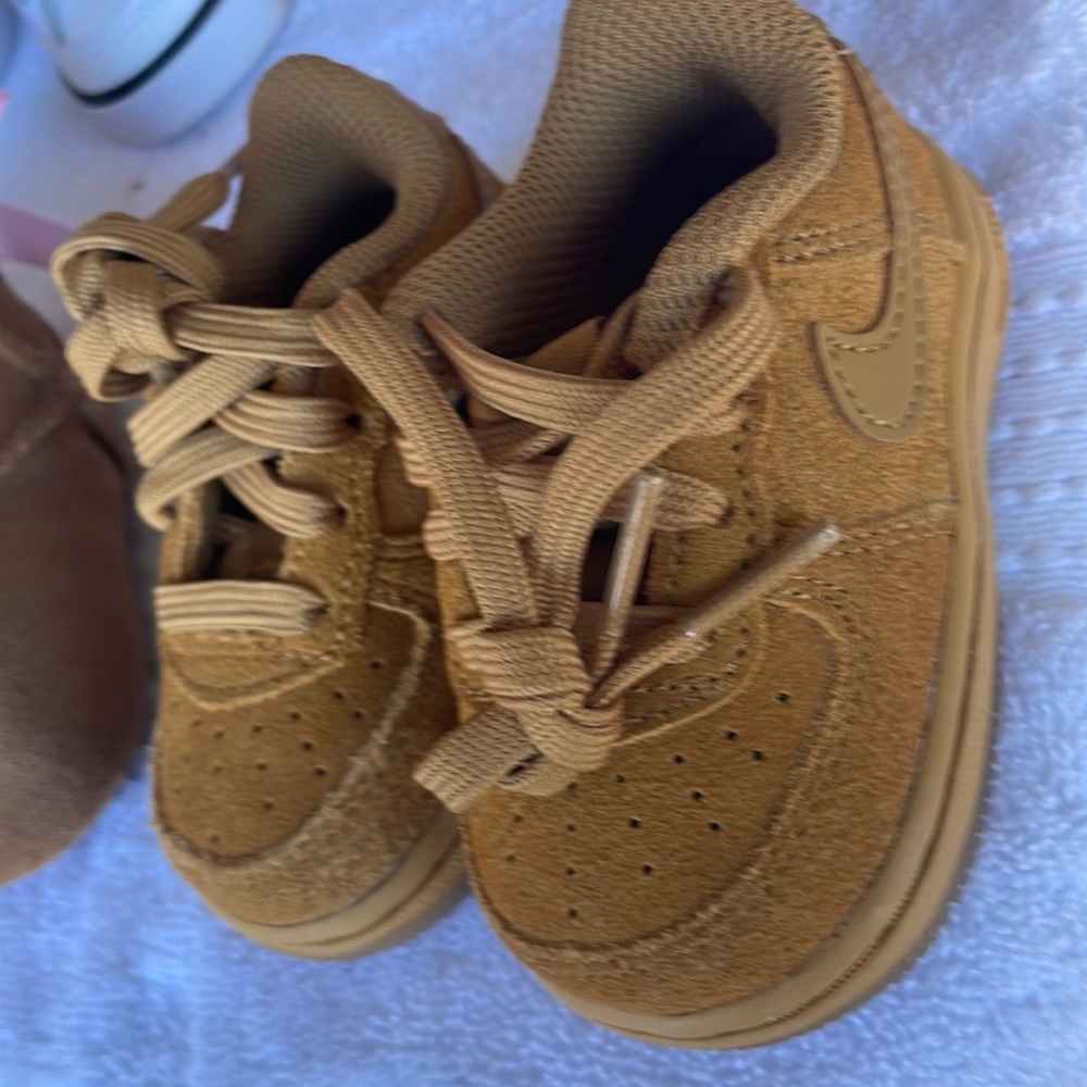Toddlers Nike Air Force 1 tan color